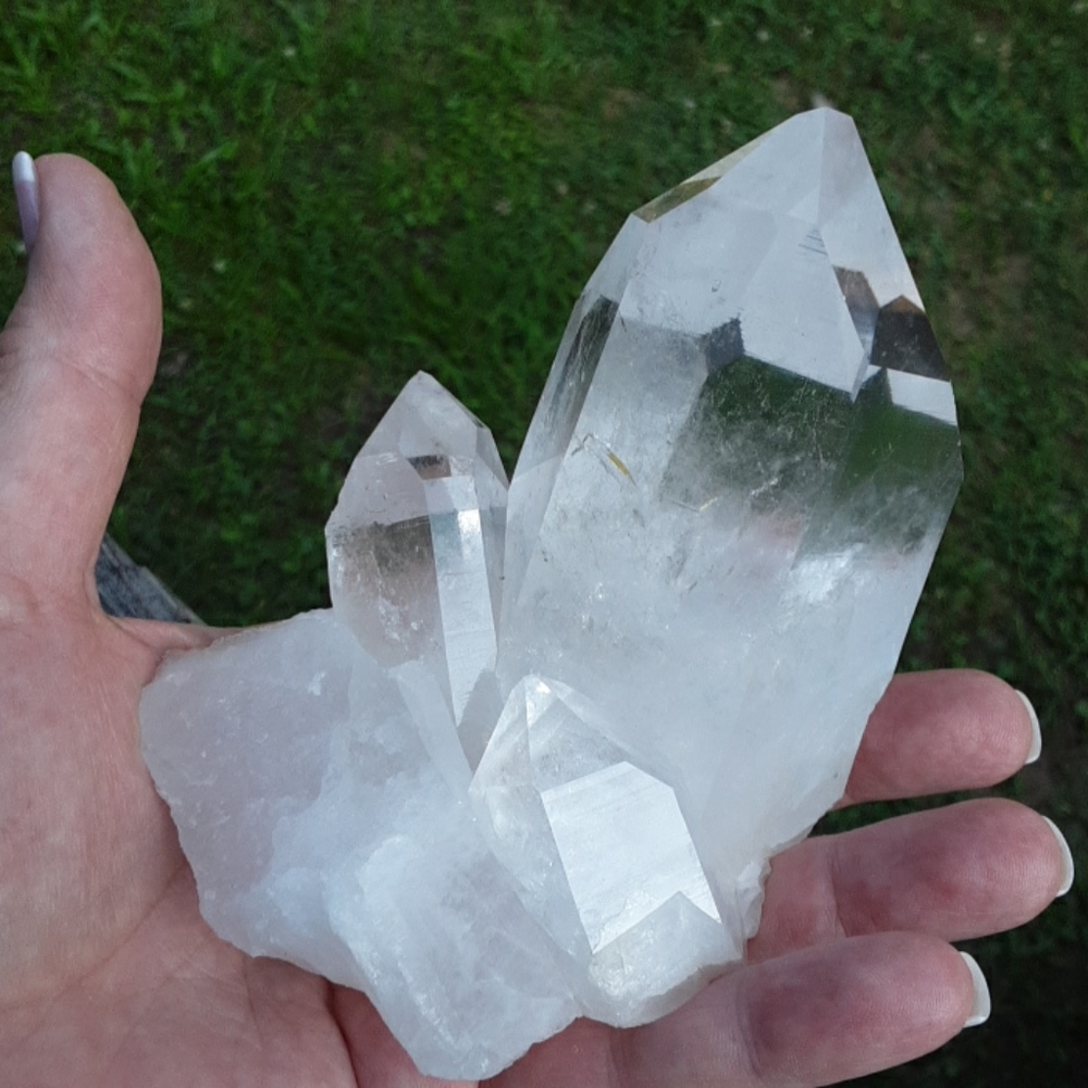 💎Quartz Crystal Cluster 💎 - Picture 4 of 8